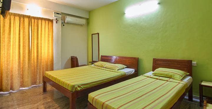 Hotel D'Europe Пондичери Екстериор снимка